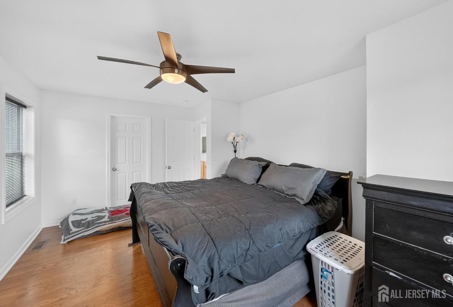 907 Harris Avenue Union Beach NJ 07735