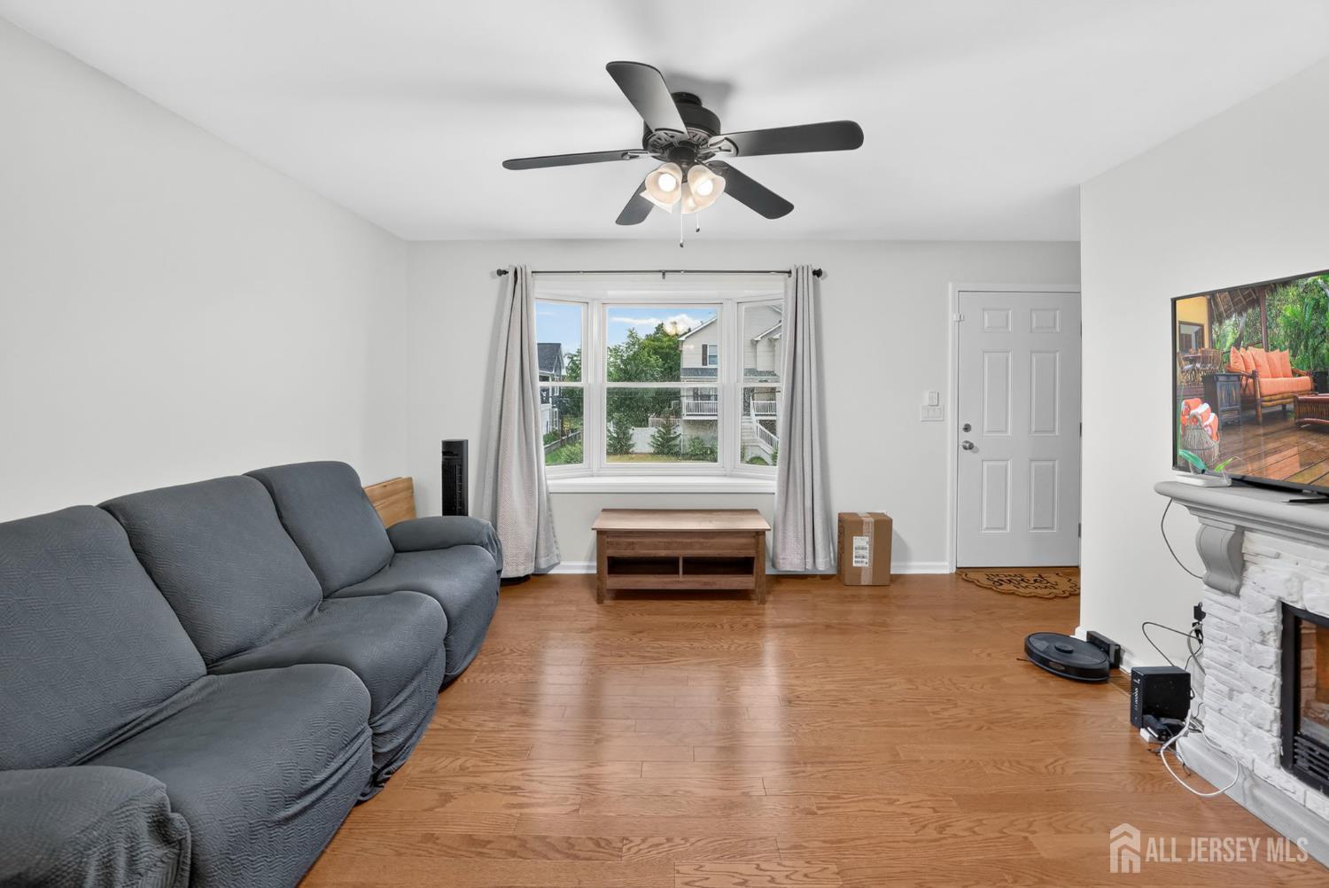 907 Harris Avenue Union Beach NJ 07735
