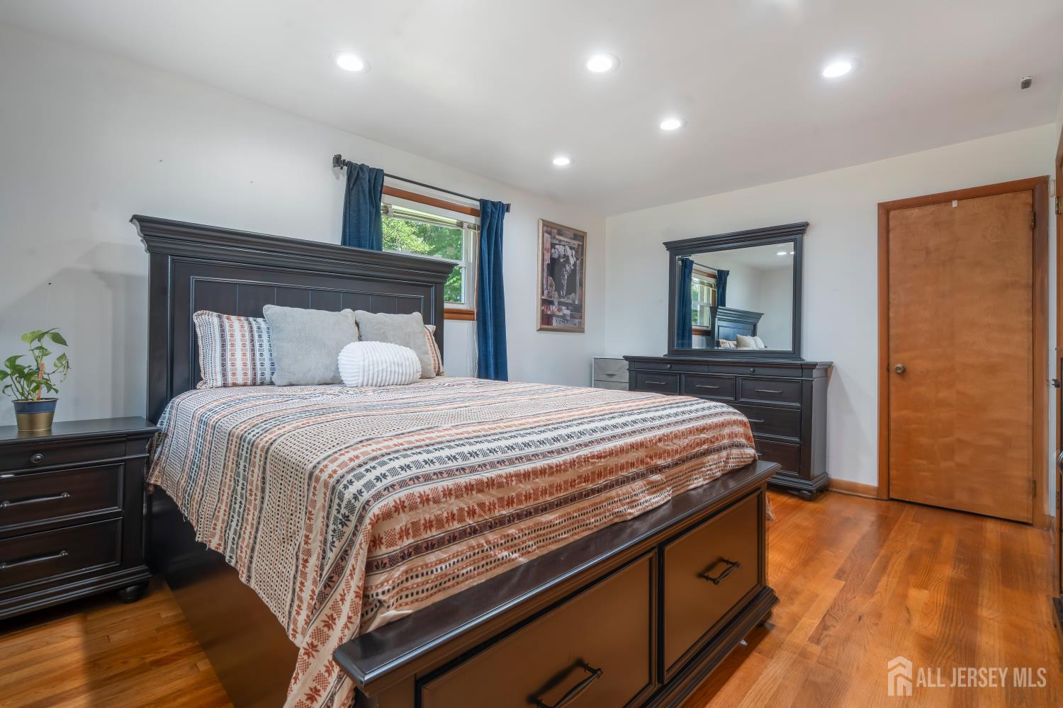 6 Russell Street East Brunswick NJ 08816