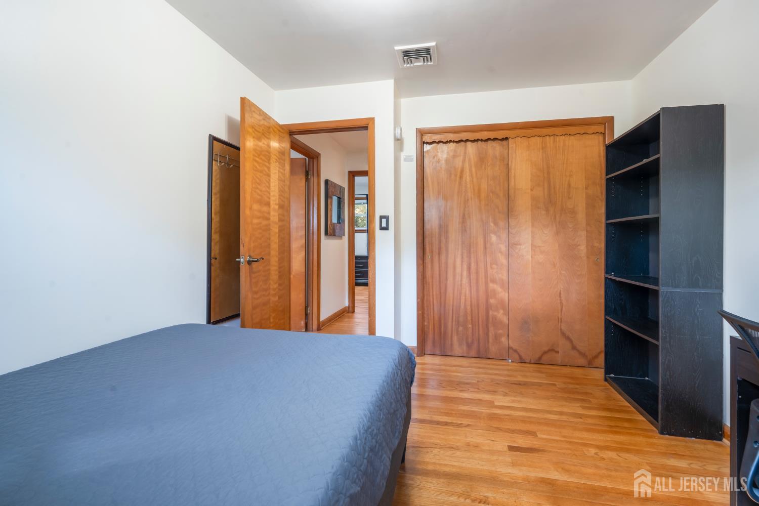 6 Russell Street East Brunswick NJ 08816