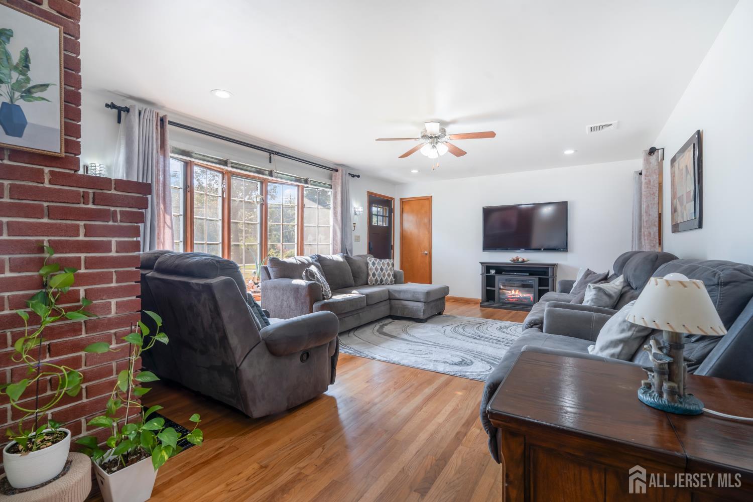6 Russell Street East Brunswick NJ 08816