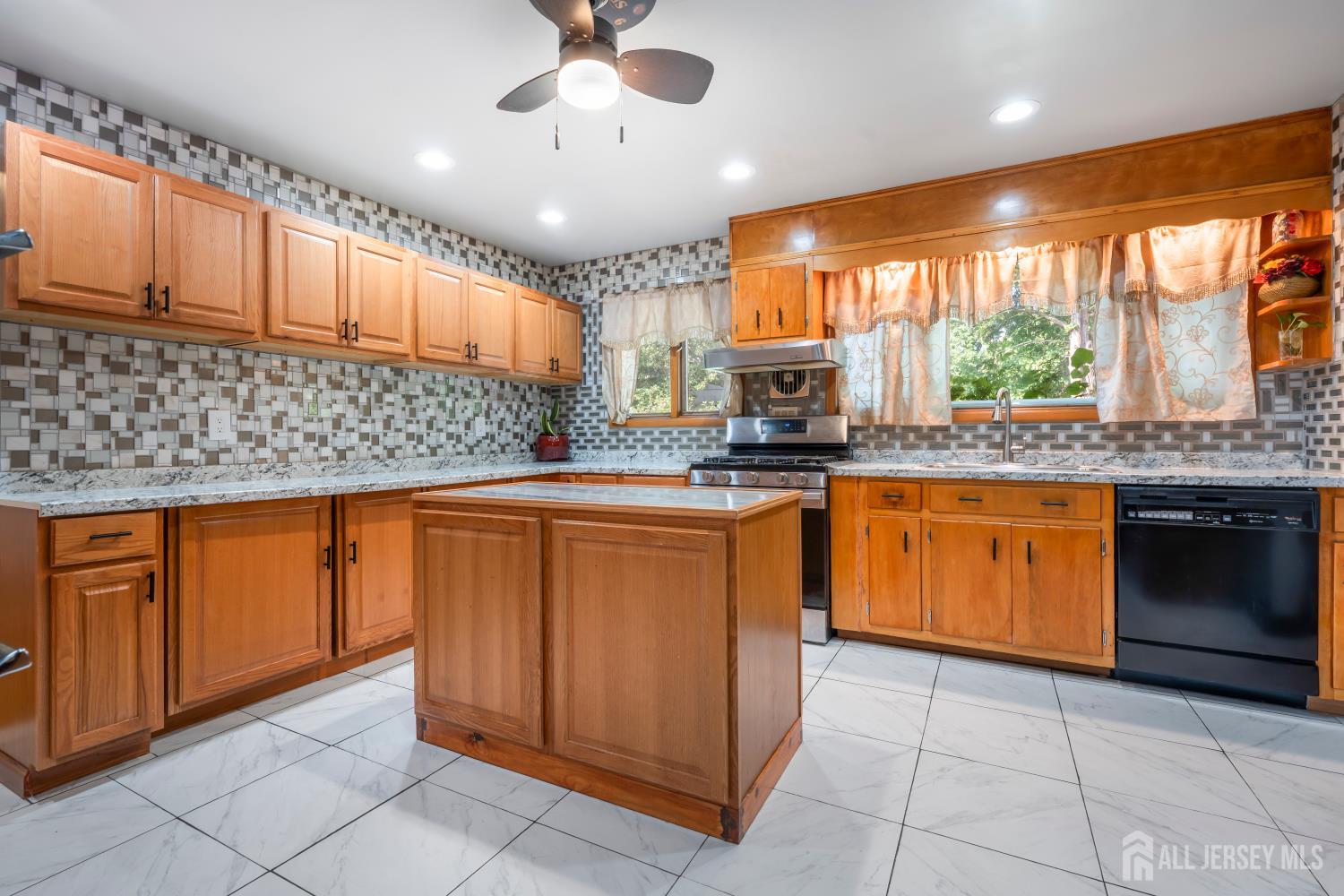 6 Russell Street East Brunswick NJ 08816