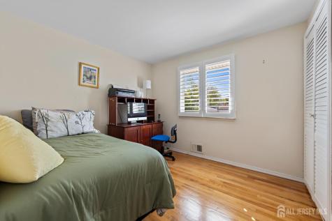 17 Arden Road Old Bridge NJ 08857