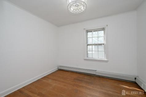 212 Echo Avenue Edison NJ 08837