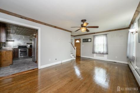 212 Echo Avenue Edison NJ 08837