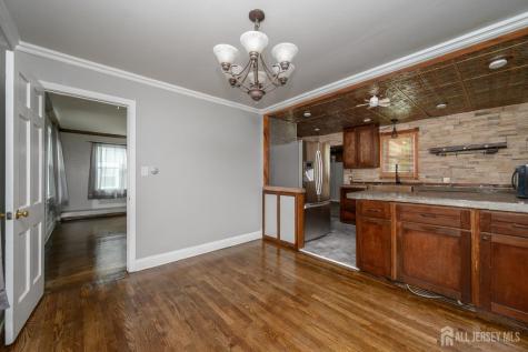 212 Echo Avenue Edison NJ 08837