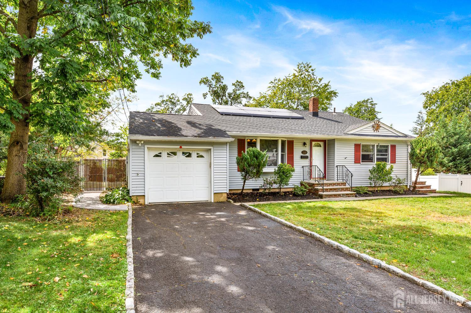 233 Henry Court North Plainfield NJ 07060