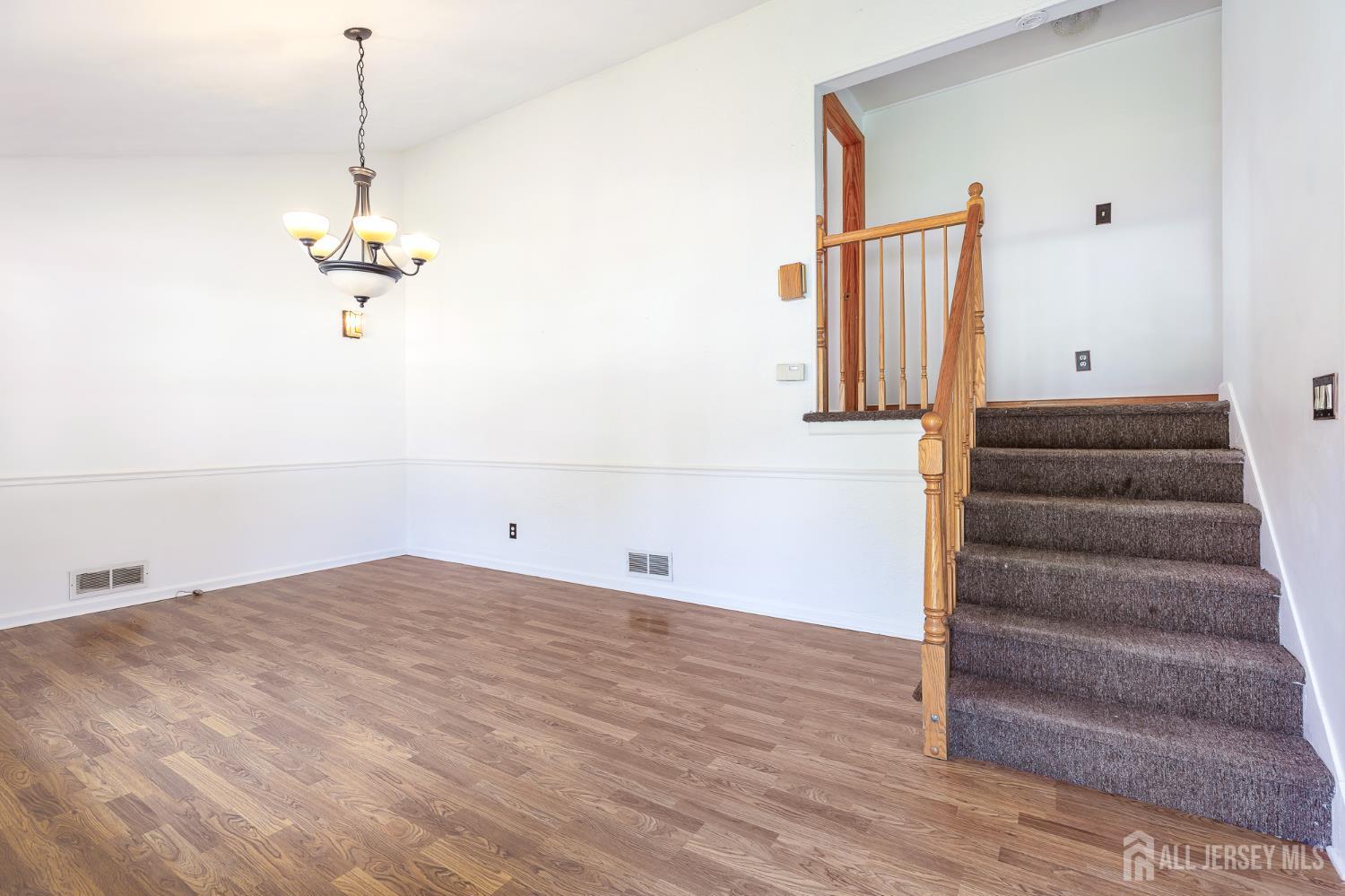 233 Henry Court North Plainfield NJ 07060
