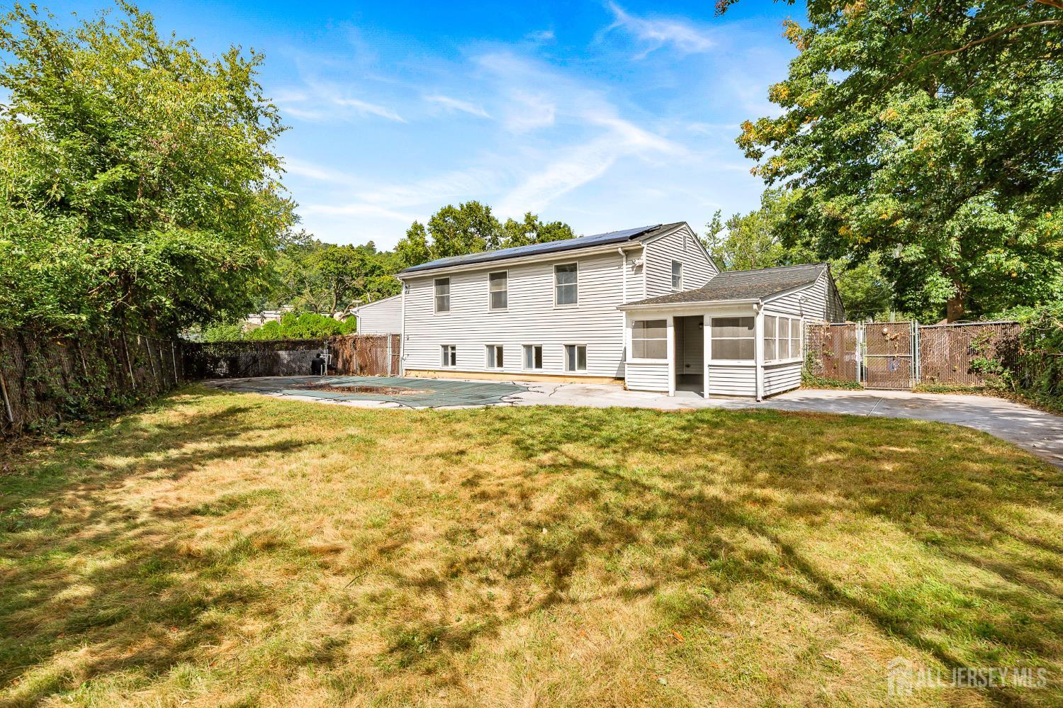 233 Henry Court North Plainfield NJ 07060