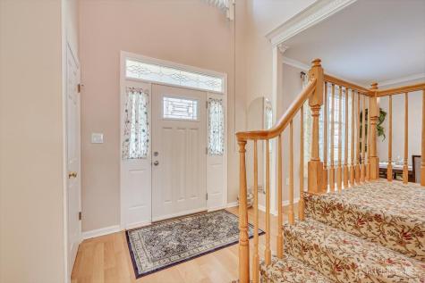 8 Tufts Court South Brunswick NJ 08824