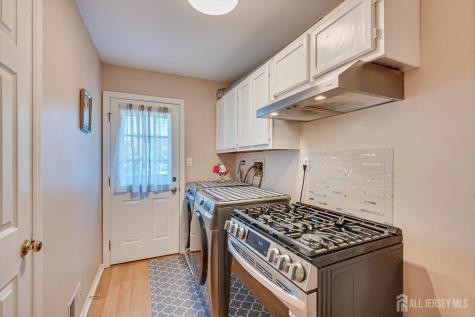 8 Tufts Court South Brunswick NJ 08824