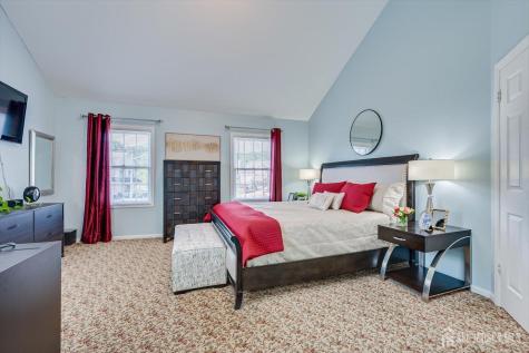 8 Tufts Court South Brunswick NJ 08824
