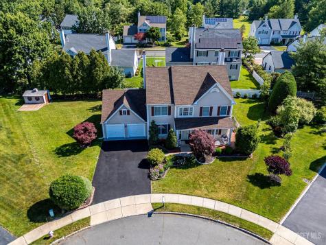 8 Tufts Court South Brunswick NJ 08824