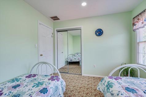 8 Tufts Court South Brunswick NJ 08824