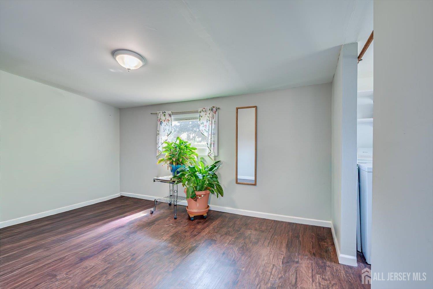 37 Kate Terrace Piscataway NJ 08854
