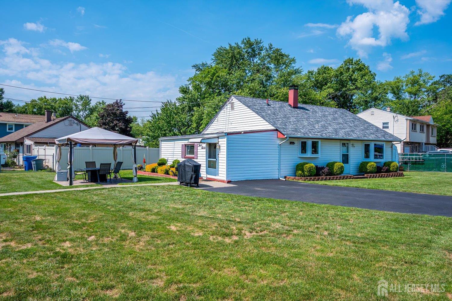 37 Kate Terrace Piscataway NJ 08854