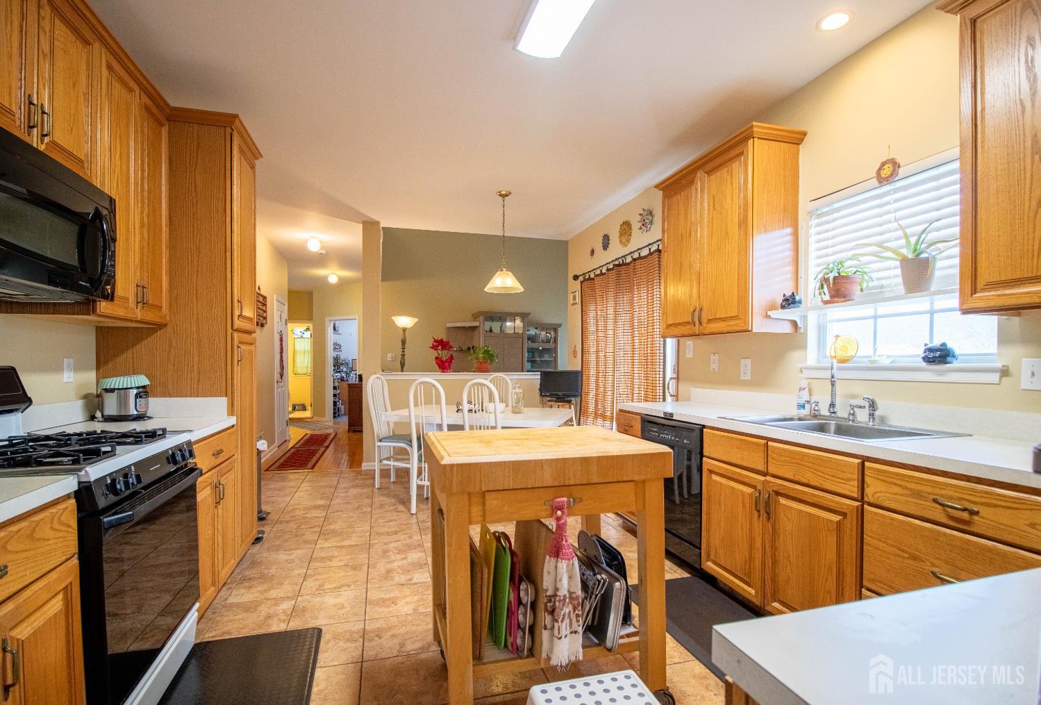 10 Sequoia Drive South Brunswick NJ 08810