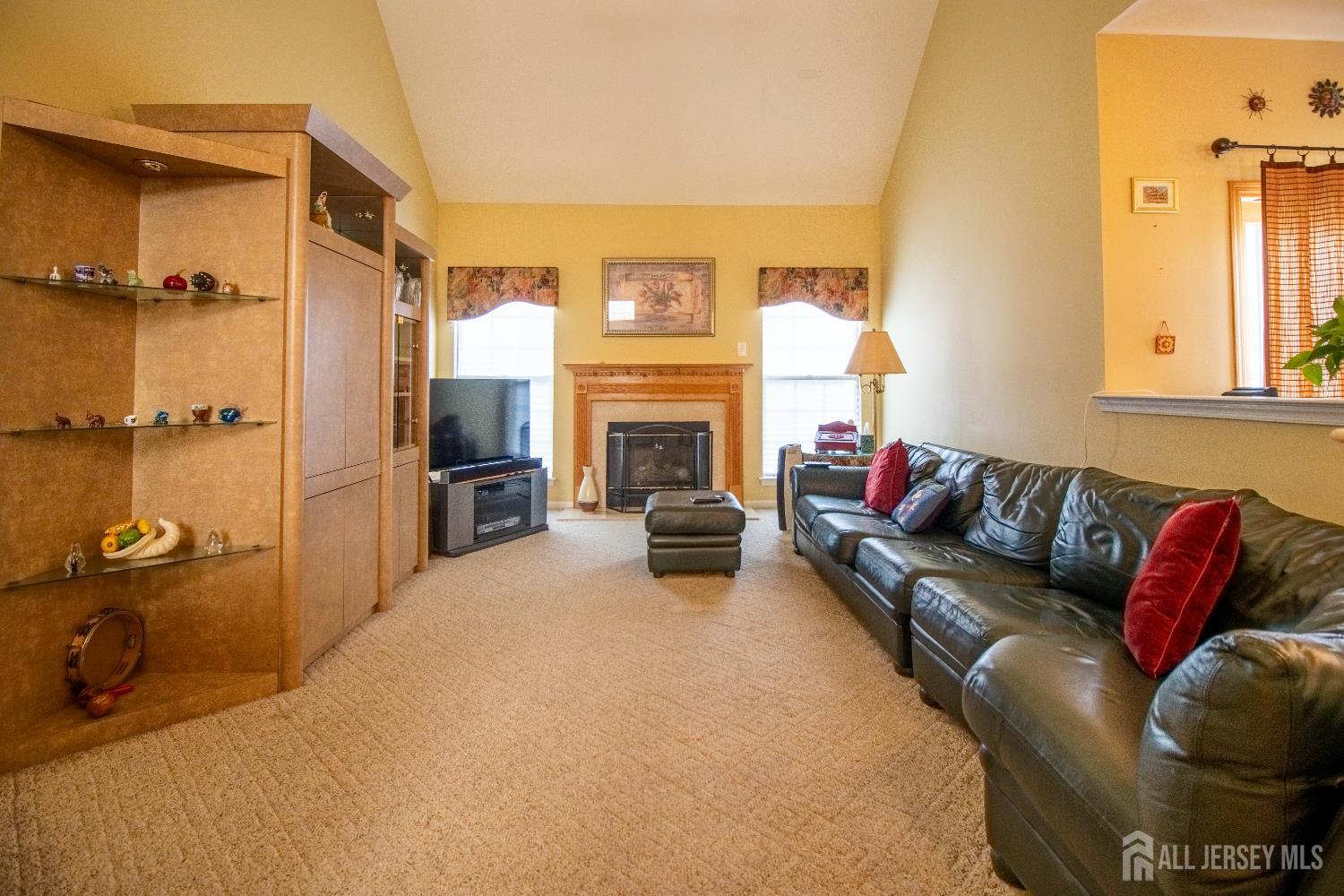 10 Sequoia Drive South Brunswick NJ 08810