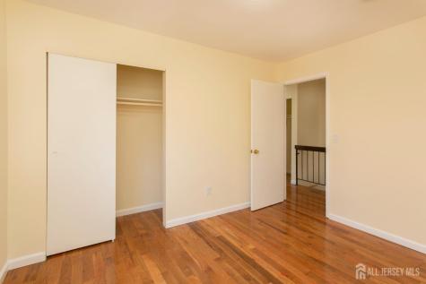 7 Cactus Court Edison NJ 08820