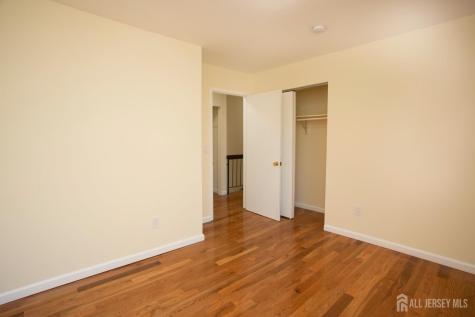 7 Cactus Court Edison NJ 08820