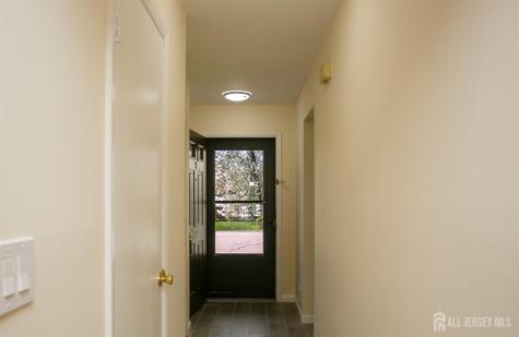 7 Cactus Court Edison NJ 08820