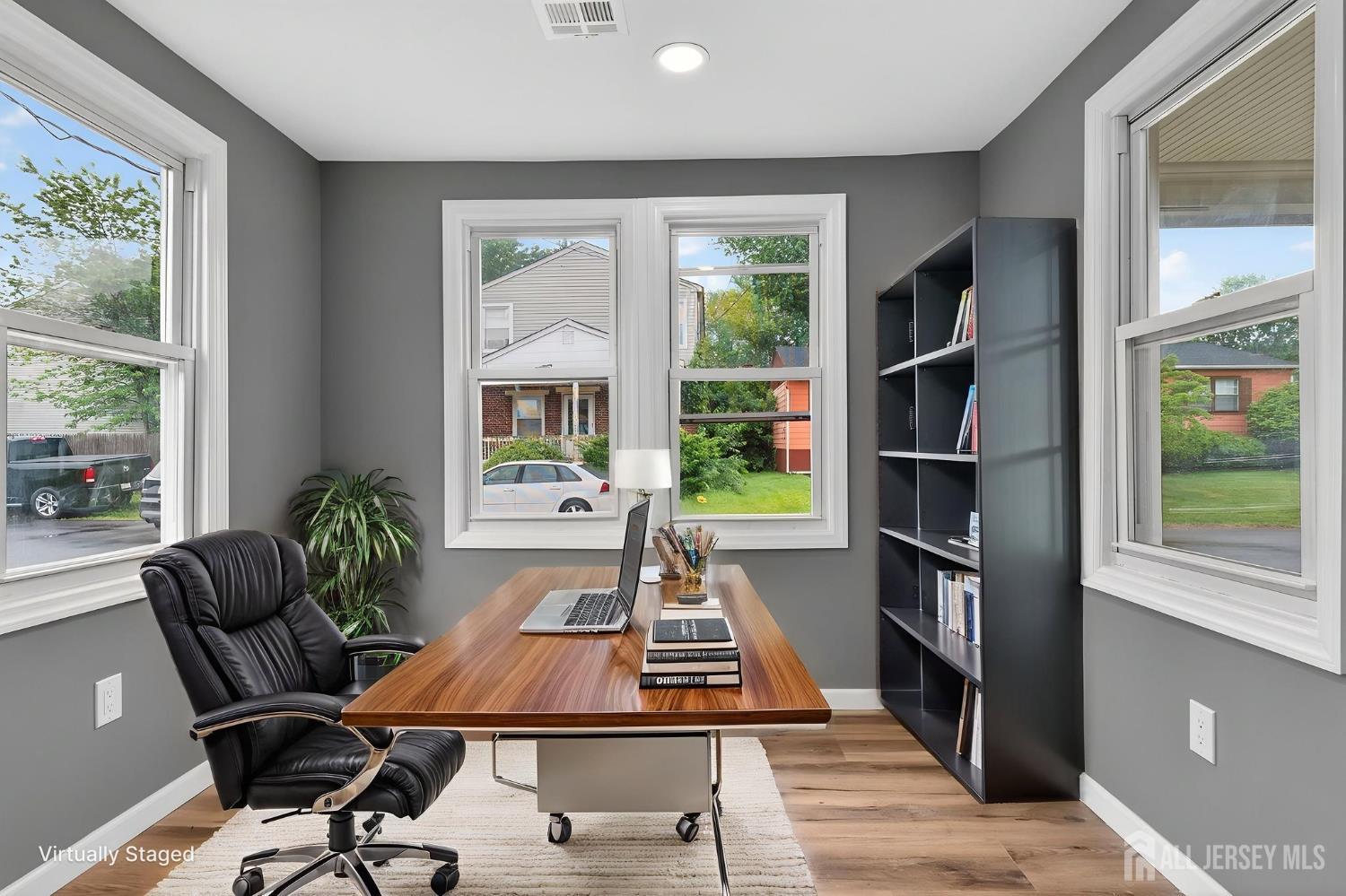 16 Gordon Street Aberdeen NJ 07721