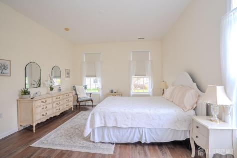 2 Diamond Spring Drive Monroe NJ 08831