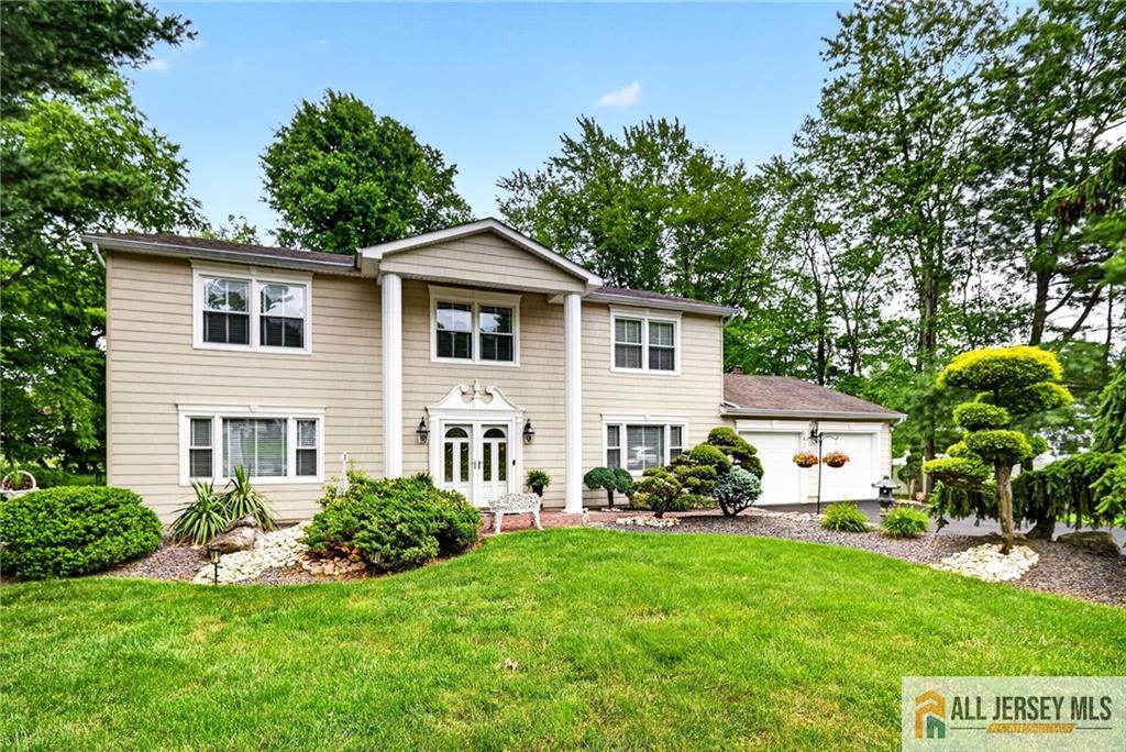 3 Driftwood Court Monroe NJ 08831