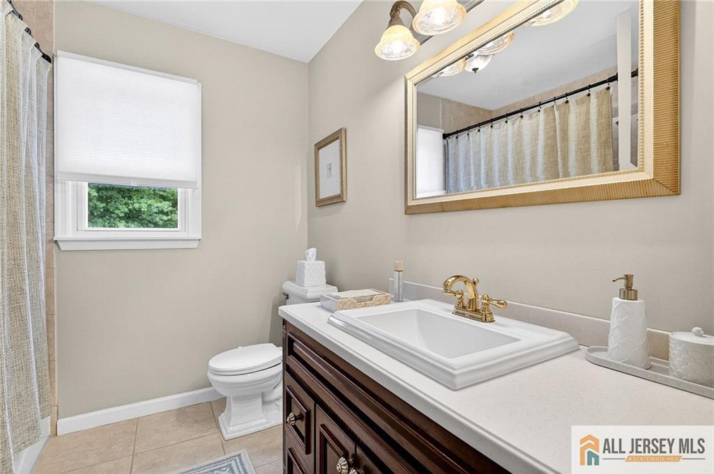 3 Driftwood Court Monroe NJ 08831