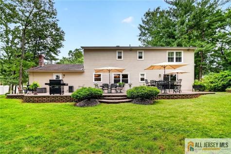 3 Driftwood Court Monroe NJ 08831