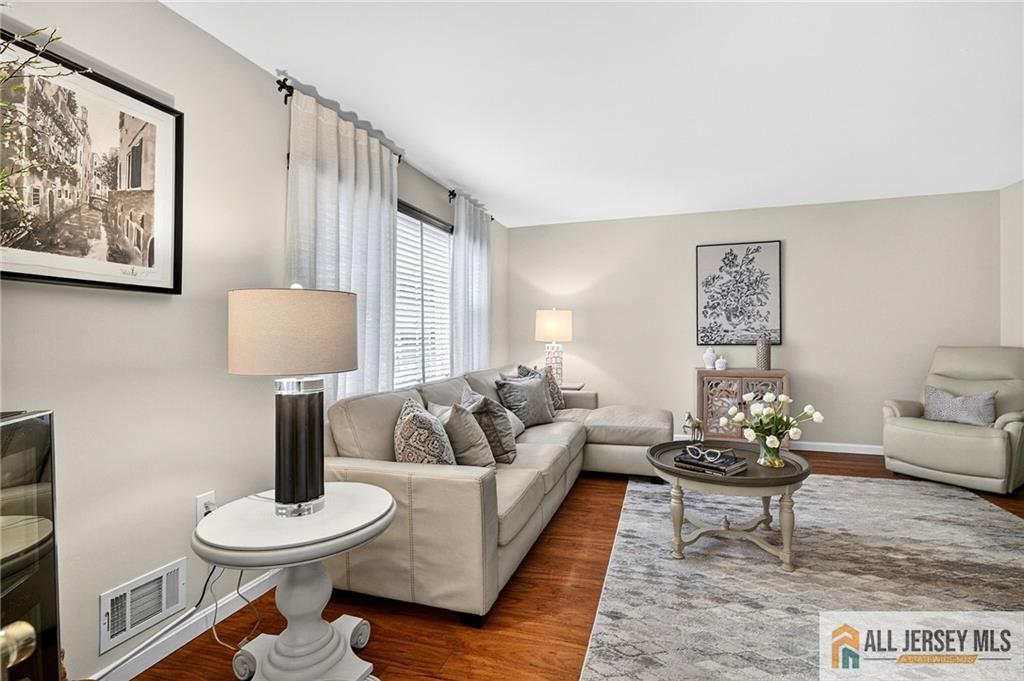 3 Driftwood Court Monroe NJ 08831