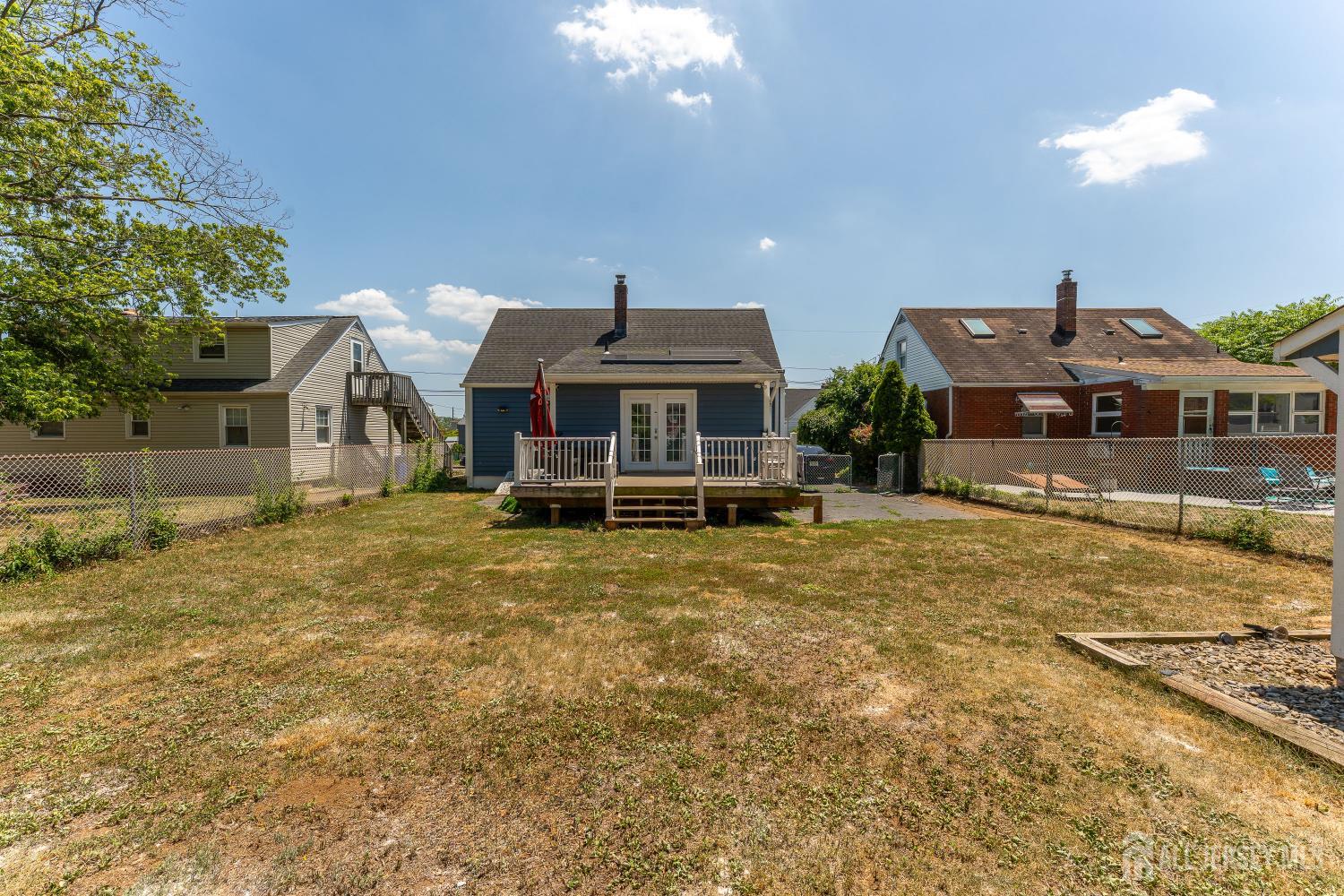 196 Gabriel Terrace Sayreville NJ 08879