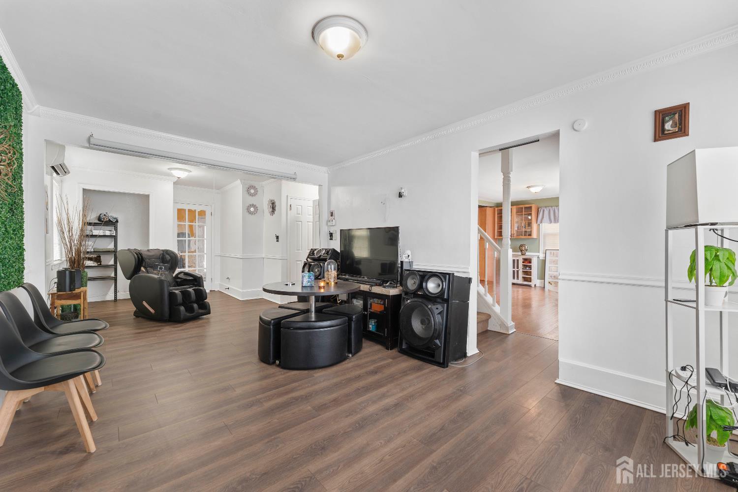 196 Gabriel Terrace Sayreville NJ 08879