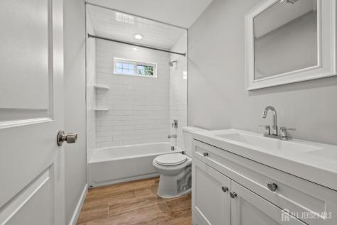 26 Morris Avenue Edison NJ 08837