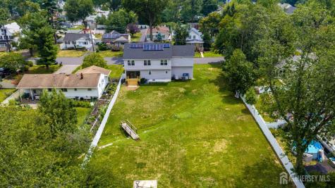 26 Morris Avenue Edison NJ 08837