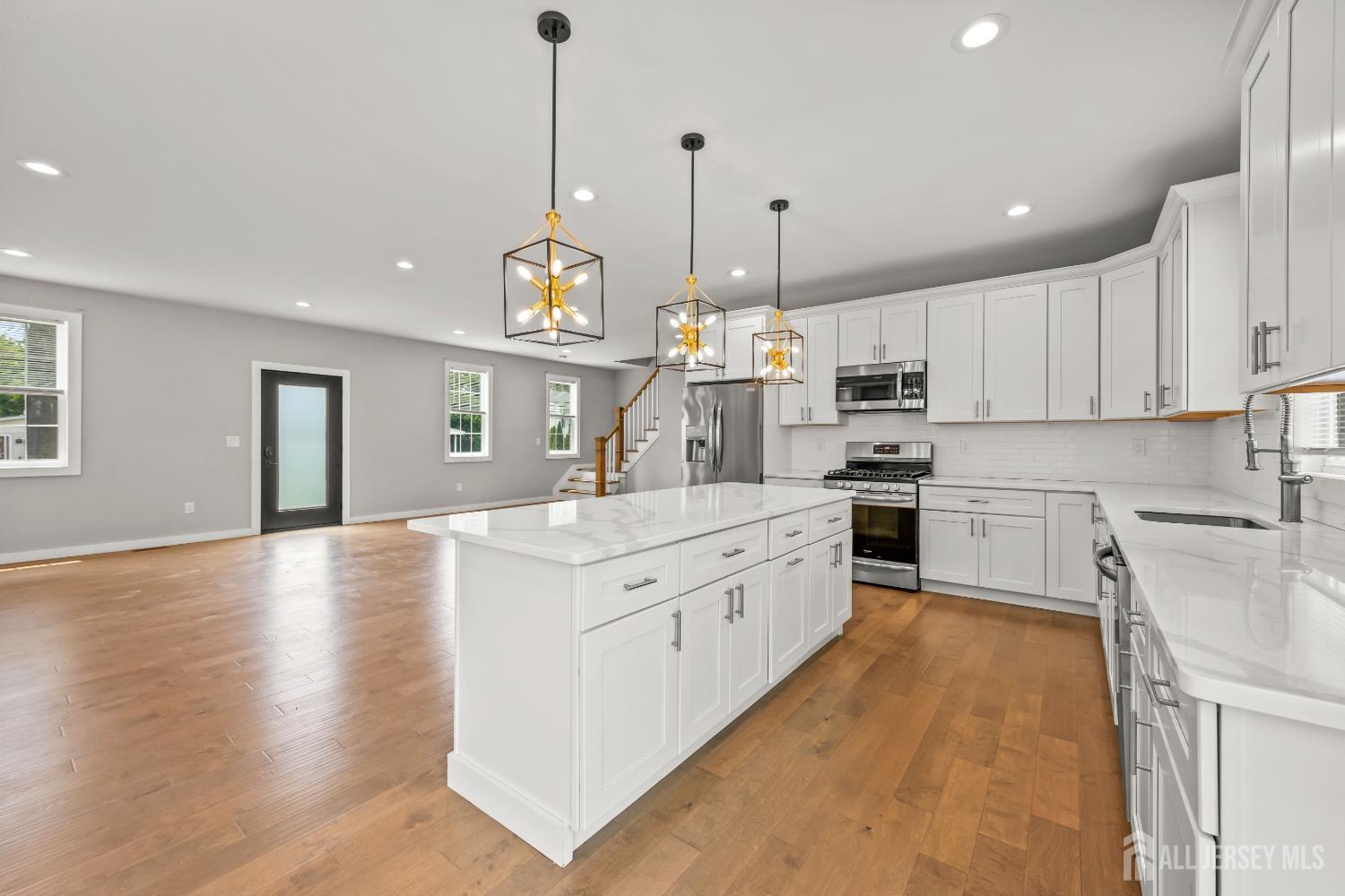 26 Morris Avenue Edison NJ 08837