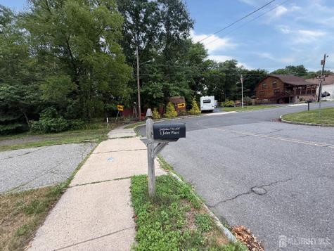 1 Johns Place Helmetta NJ 08828