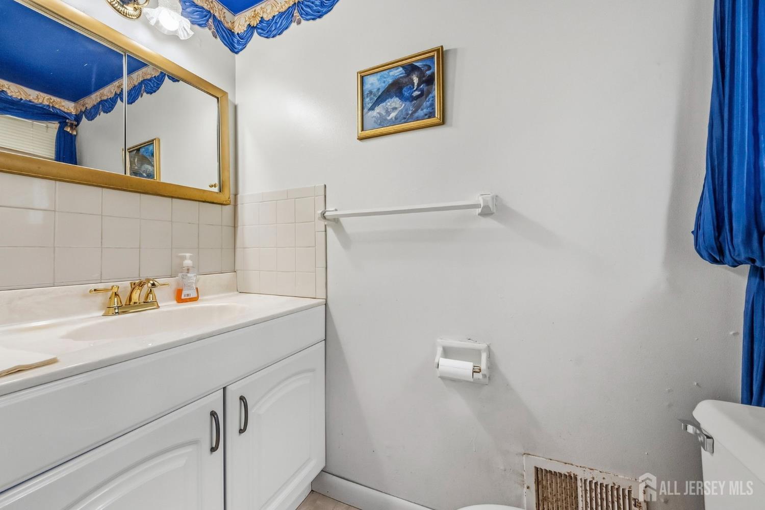 26 Bradford Road East Brunswick NJ 08816
