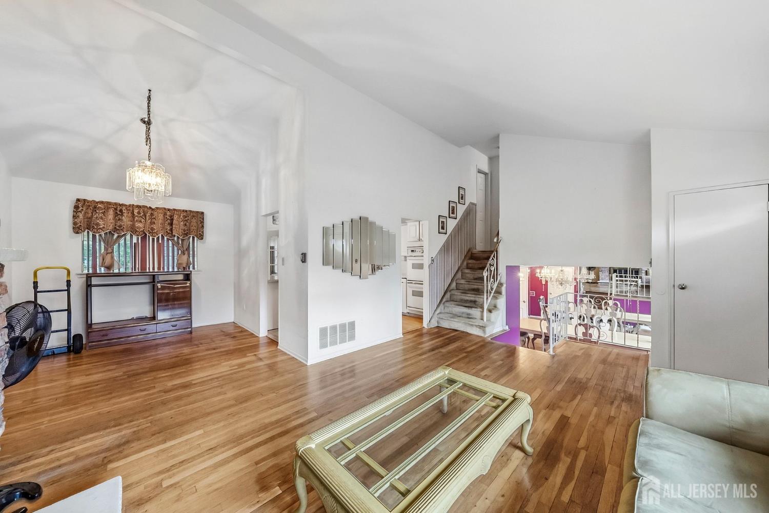 26 Bradford Road East Brunswick NJ 08816