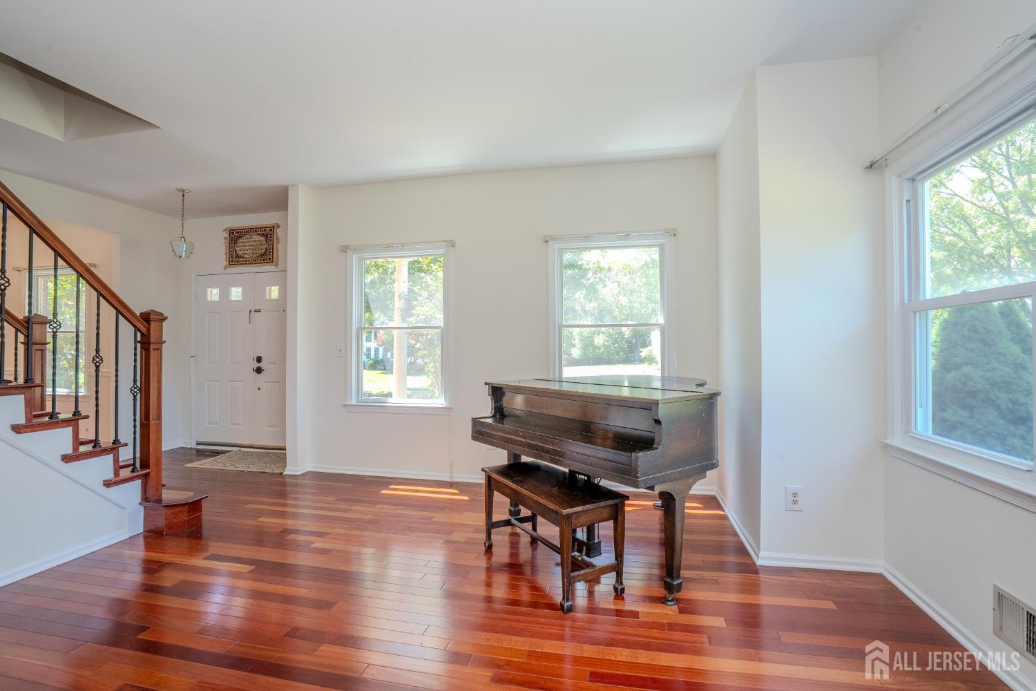 32 W Kincaid Drive West Windsor NJ 08550