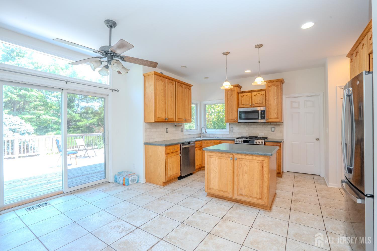 32 W Kincaid Drive West Windsor NJ 08550