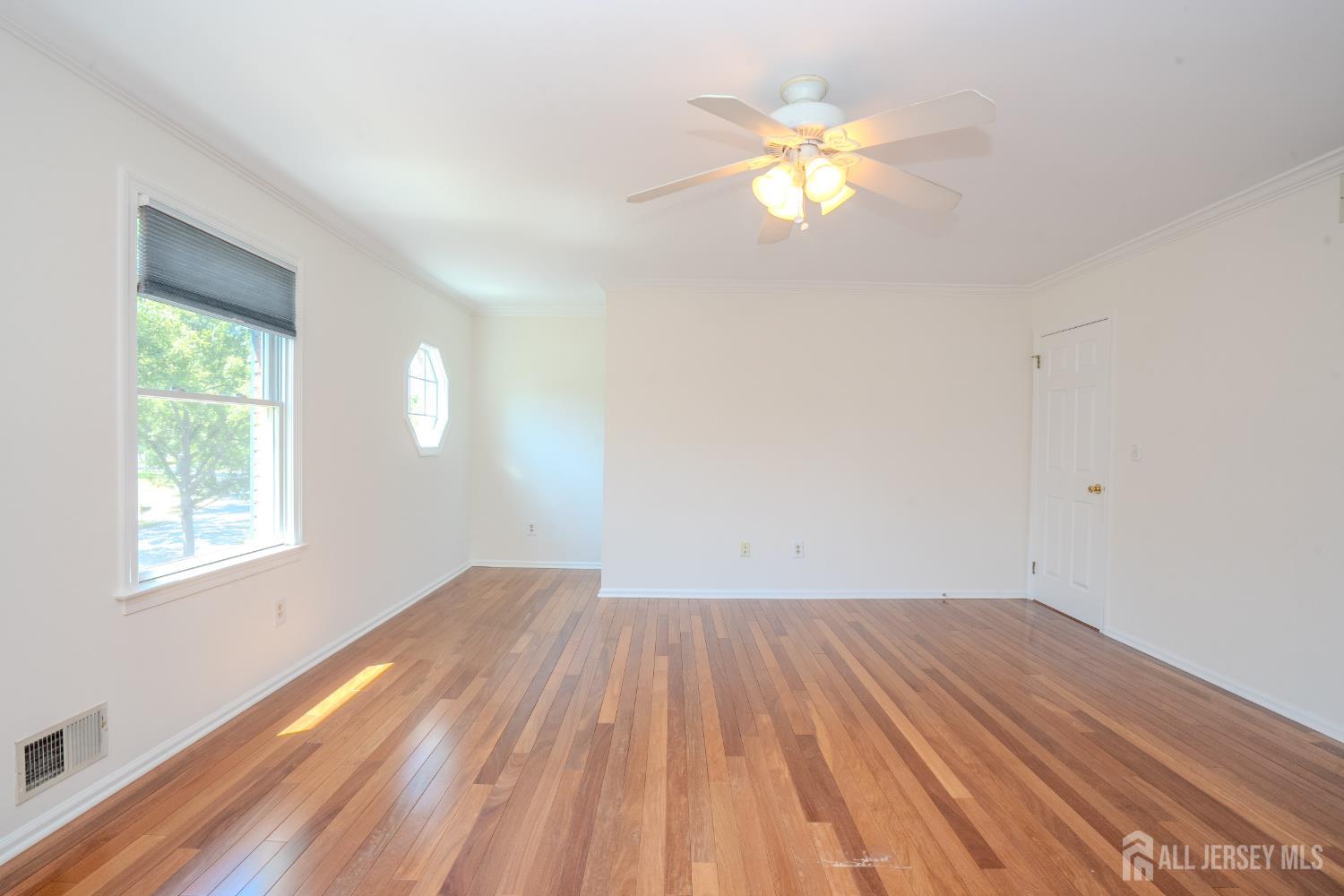 32 W Kincaid Drive West Windsor NJ 08550