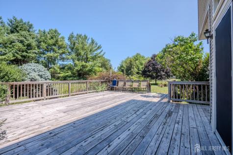 32 W Kincaid Drive West Windsor NJ 08550
