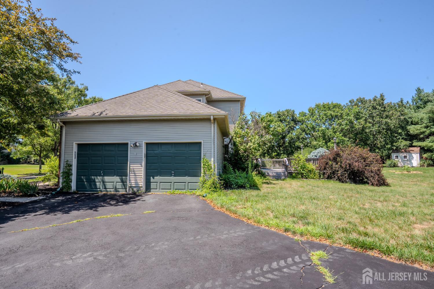 32 W Kincaid Drive West Windsor NJ 08550