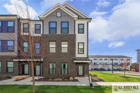 228 Peyton Place New Brunswick NJ 08901