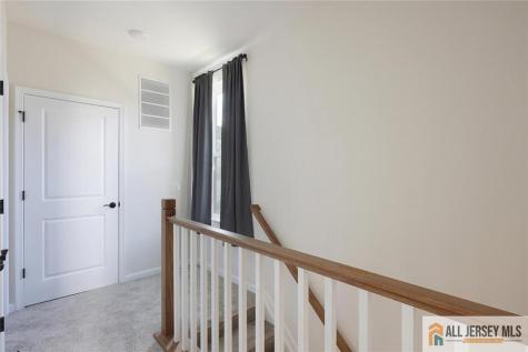 228 Peyton Place New Brunswick NJ 08901