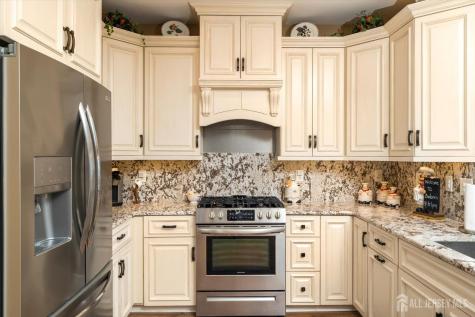 119 Prusakowski Boulevard Sayreville NJ 08859