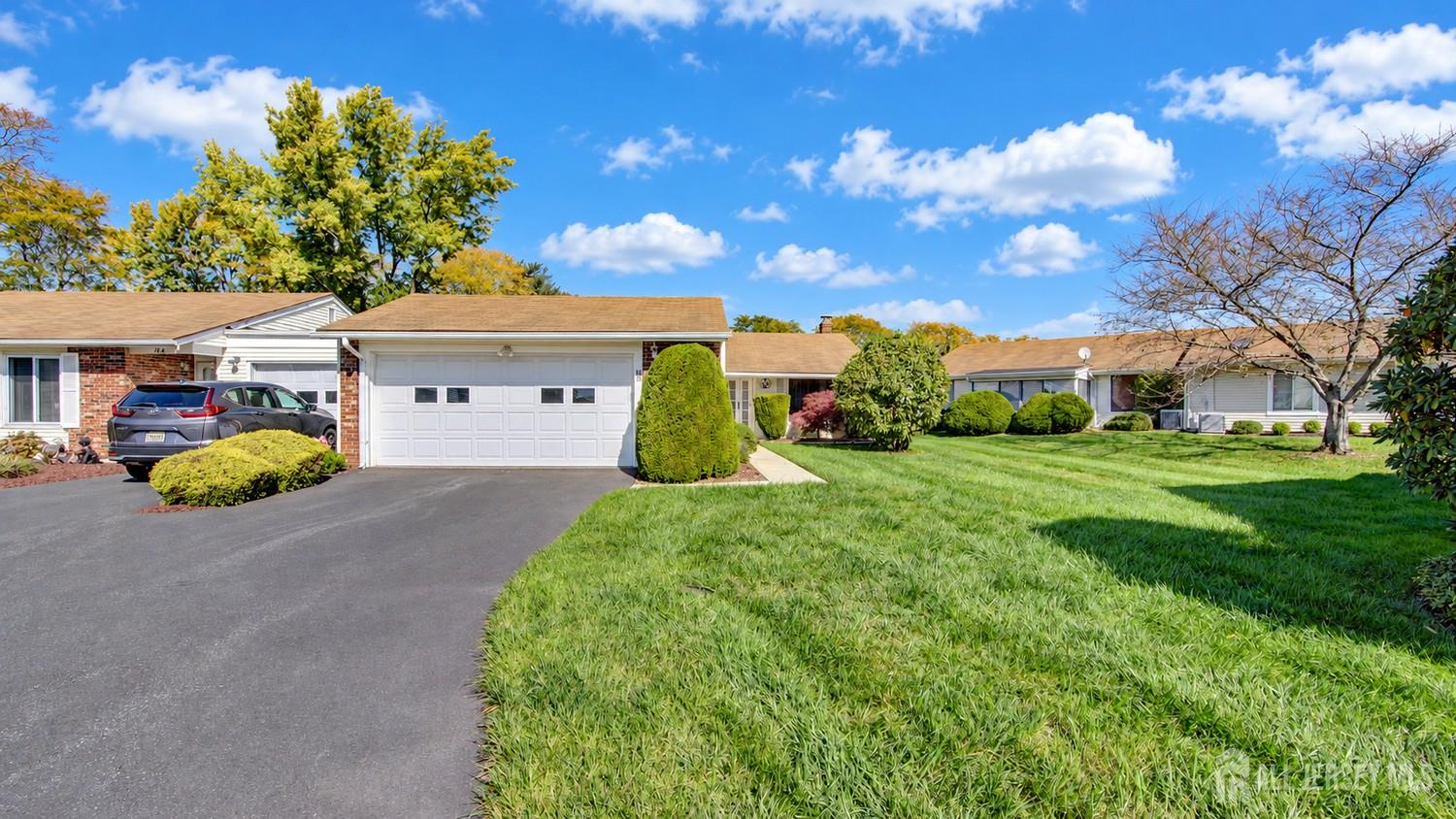14 Basswood Plaza Monroe NJ 08831