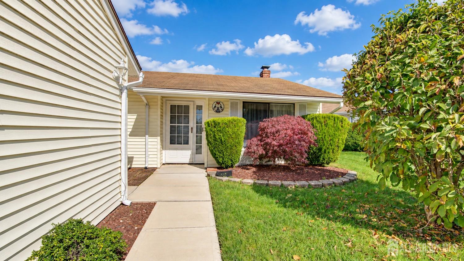 14 Basswood Plaza Monroe NJ 08831