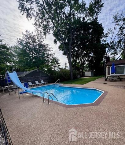 14 Berwick Way Piscataway NJ 08854